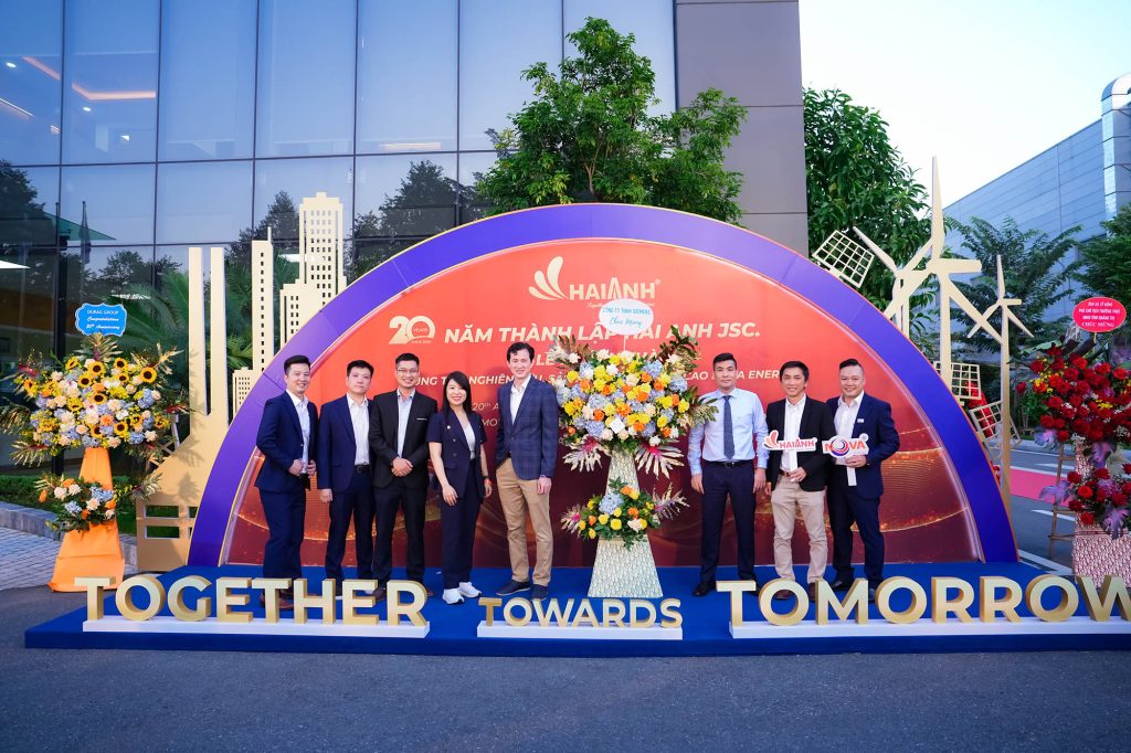 LỄ KỶ NIỆM 20 NĂM THÀNH LẬP HẢI ANH JSC VÀ LỄ KHÁNH THÀNH TRUNG TÂM NGHIÊN CỨU, SẢN XUẤT CÔNG NGHỆ CAO NOVA ENERGY