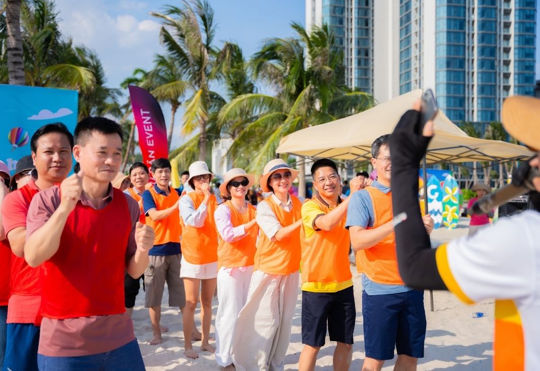 Sự kiện không chỉ là một buổi lễ mà còn là công cụ truyền thông mạnh mẽ, là cầu nối giữa doanh nghiệp và khách hàng, đối tác, nhân viên.