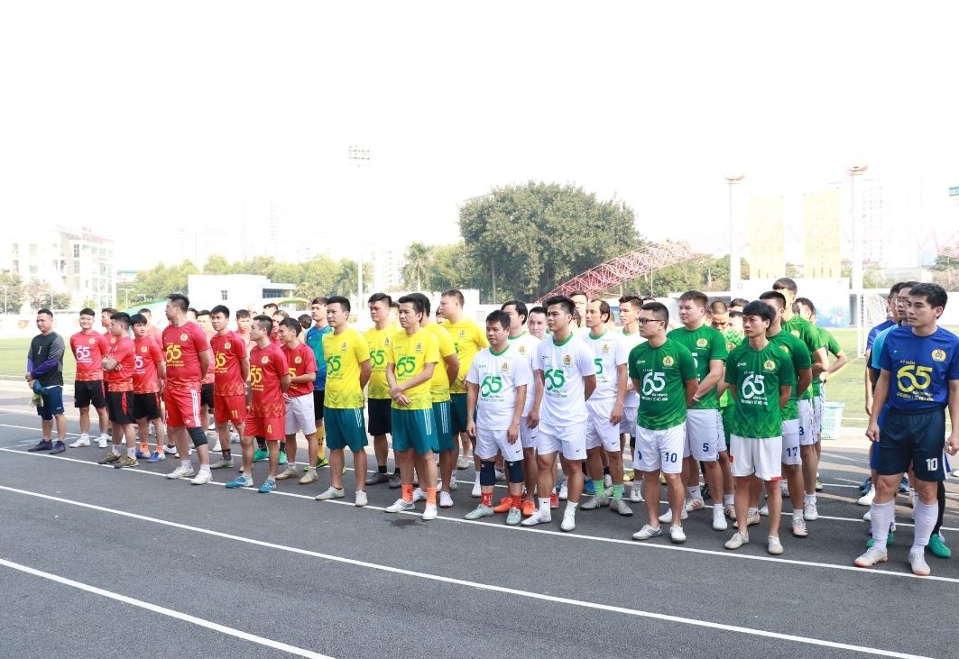 A successful anniversary celebration is not defined by its scale or budget, but by the refinement in every detail.