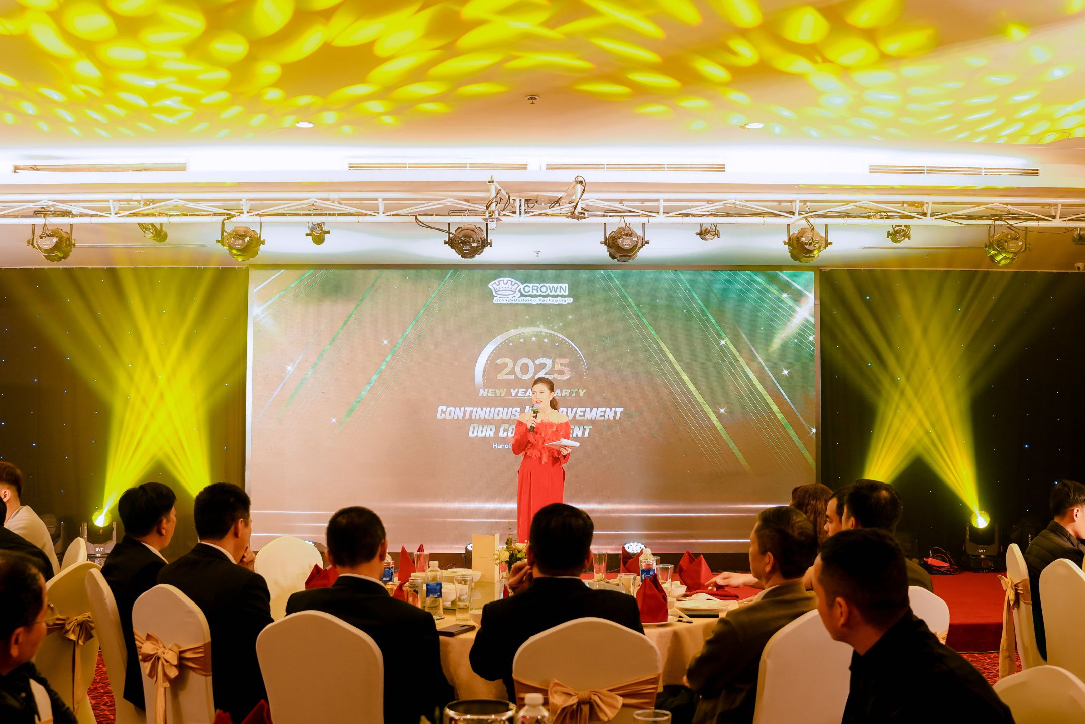 Sự chuẩn bị của đơn vị tổ chức tiệc tất niên chuyên nghiệp sẽ đảm bảo sự kiện không bị gián đoạn.