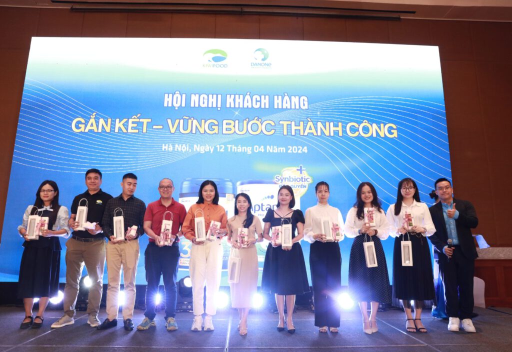 Unique content and interactive programs are the key factors in attracting customers.