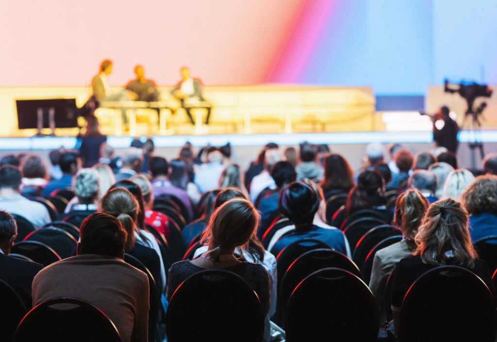 Selecting the optimal venue and timing enhances the customer seminar experience.