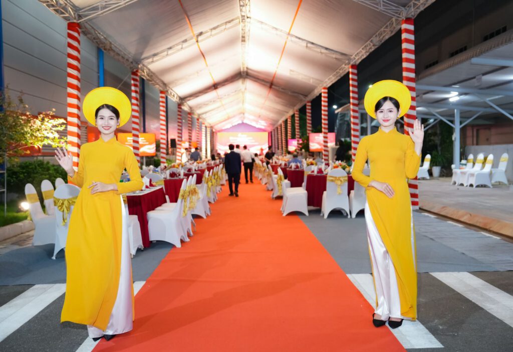 V-Lead Event is an event organization company specializing in organizing grand openings for businesses - Full-Service Grand Opening Event