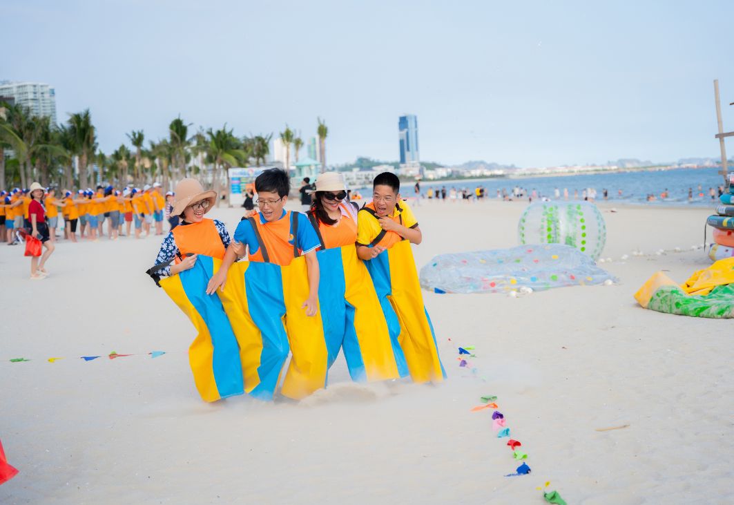 Không khí sôi động của chương trình team building
